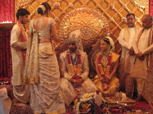 Aishwarya Rai Wedding Dress Photos