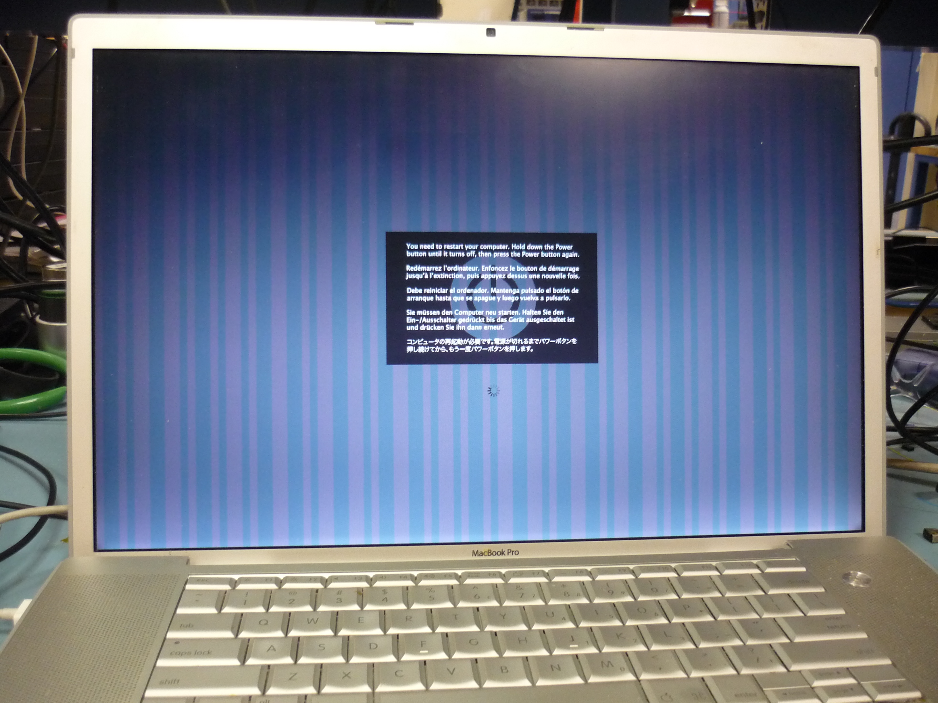 Apple Laptop Black Screen