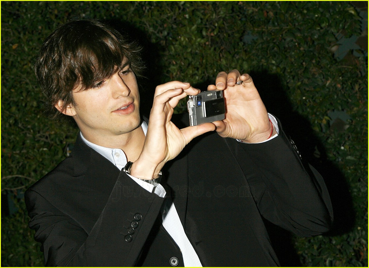 Ashton Kutcher Modeling Pictures