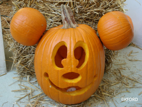 Mike Wazowski Pumpkin Template