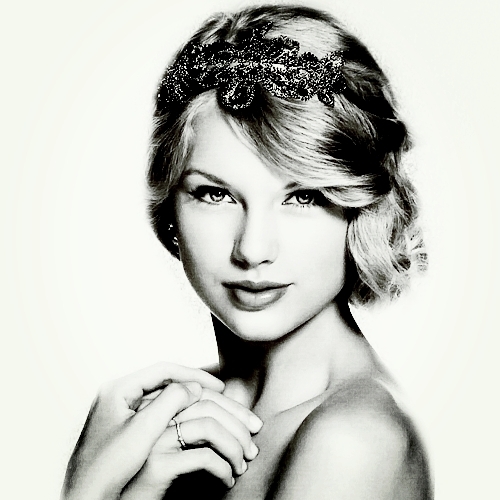Taylor Swift Black And White Photoshoot